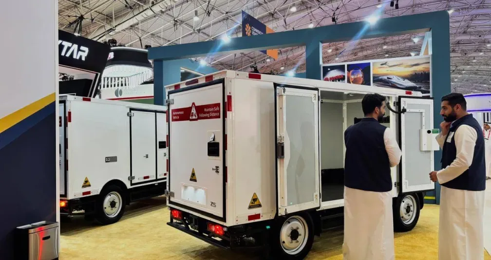 الرياض تفتح الطريق أمام نقل الطرود بلا سائق