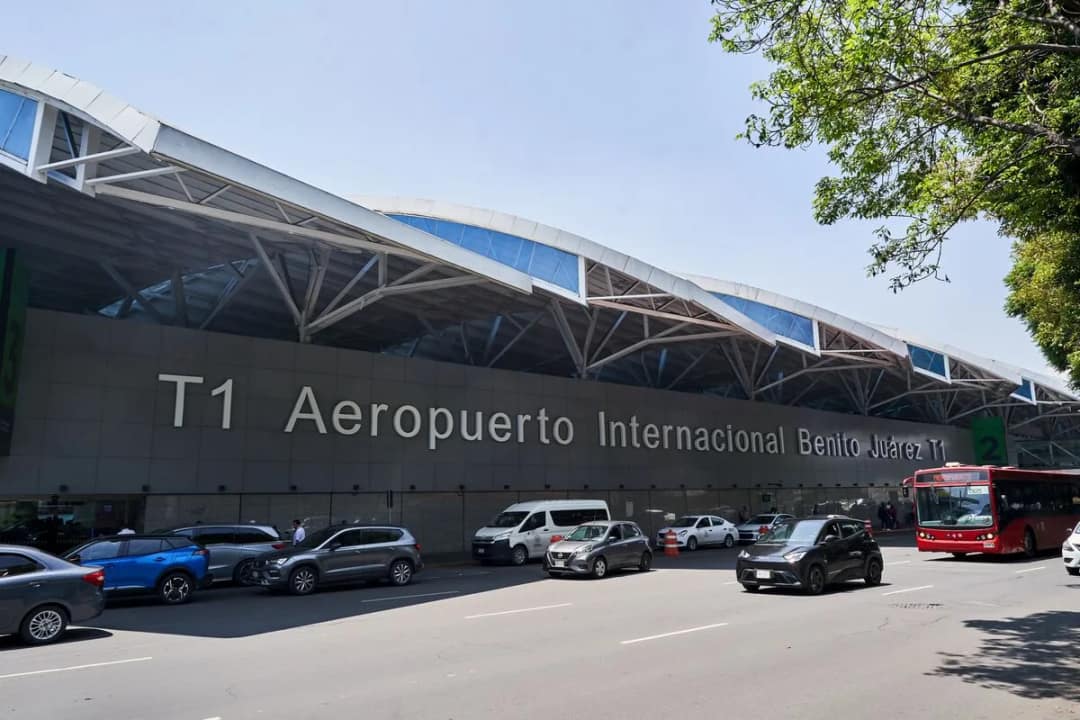 US Gives Green Light for New Routes from Mexico City Airports