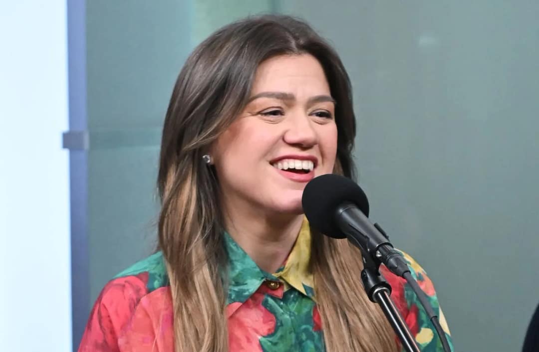 Kelly Clarkson’s expensive purchases: A multi-million dollar real-estate portfolio…